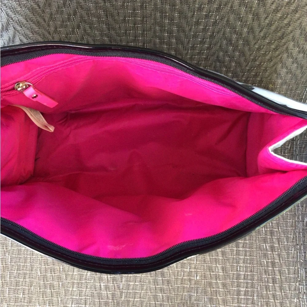 Kate Spade Heddy Vinyl Black/Cream Bow Cosmetics Bag